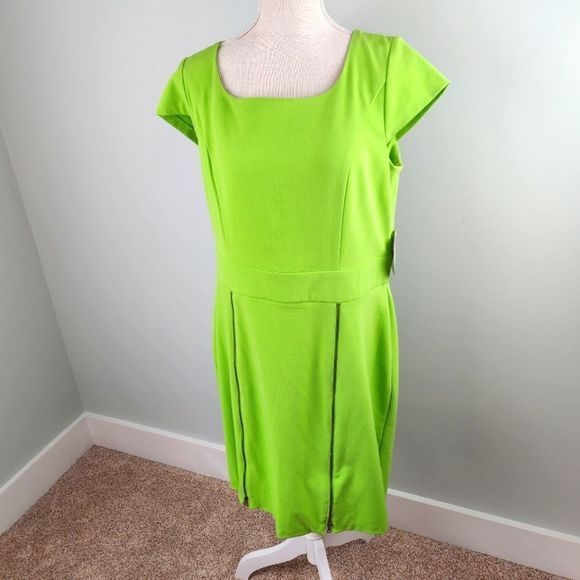 Emma AND MICHELLE WOMEN'S SHIFT DRESS WITH ZIPPERS ON BOTTOM FRONT SIZE 14 - Picture 1 of 10